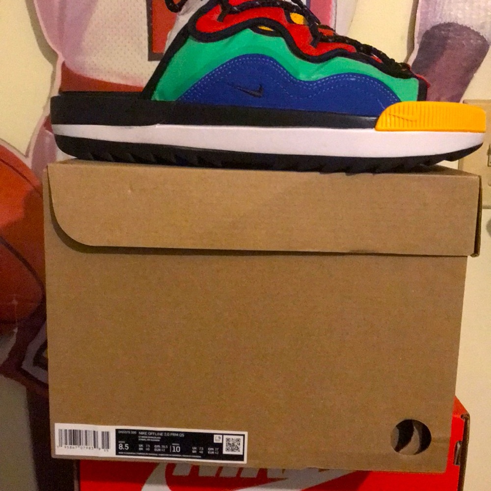 Nike Offline Size 8.5